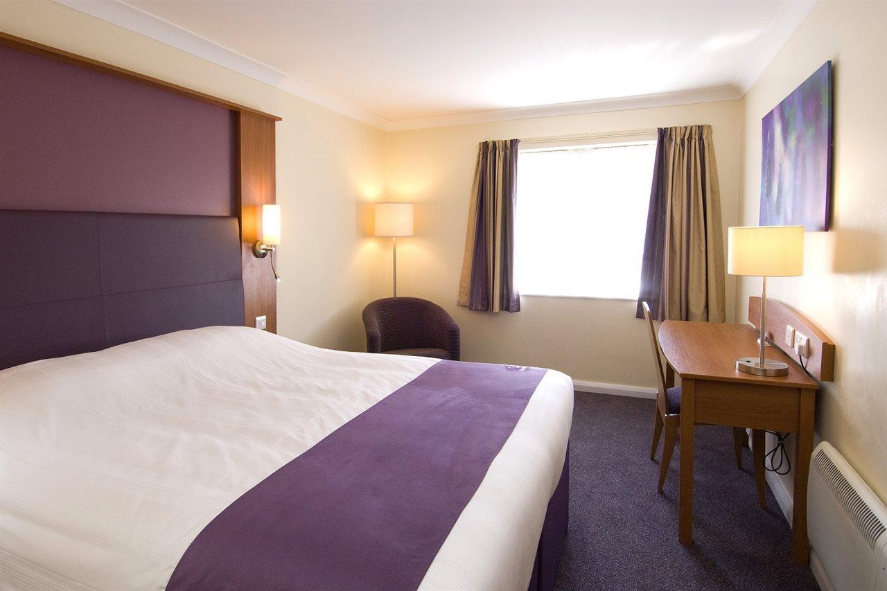 Premier Inn Birmingham South - Hall Green Ngoại thất bức ảnh