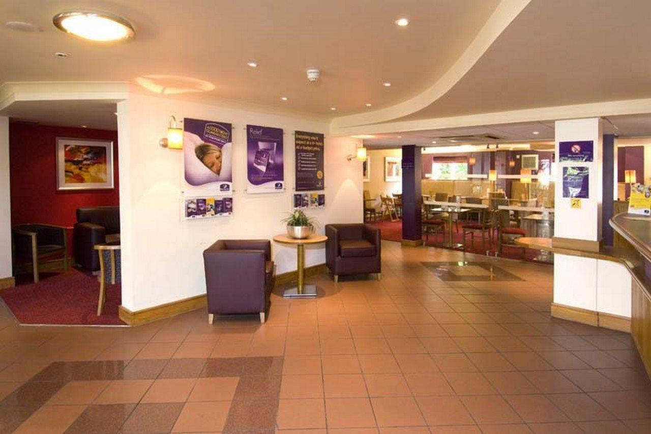 Premier Inn Birmingham South - Hall Green Ngoại thất bức ảnh